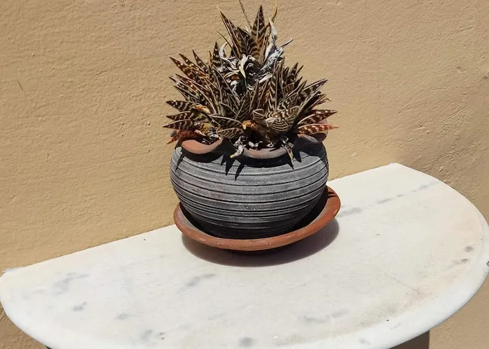 Park House -beside The Medieval Town Of Rhodes-free Parking アパート