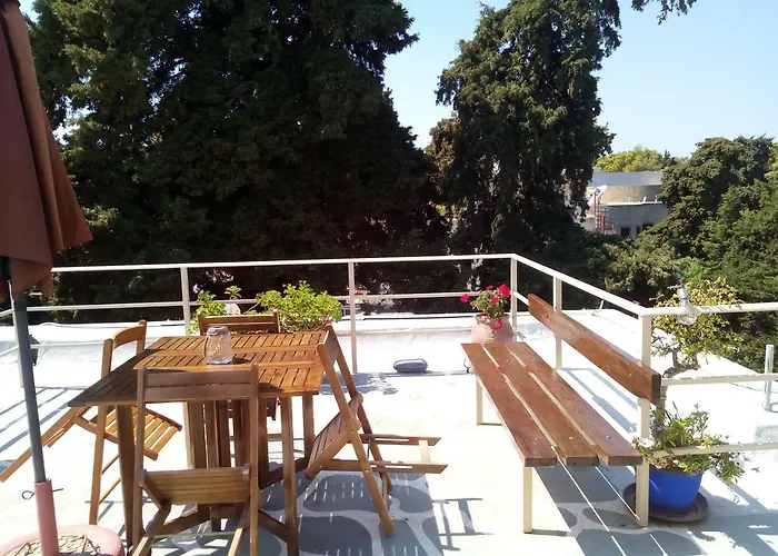 アパート Park House -beside The Medieval Town Of Rhodes-free Parking *