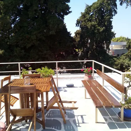 Apartment Park House -beside The Medieval Town Of Rhodes-free Parking *