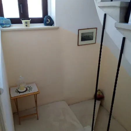 Apartment Park House -beside The Medieval Town Of Rhodes-free Parking Rhodes City