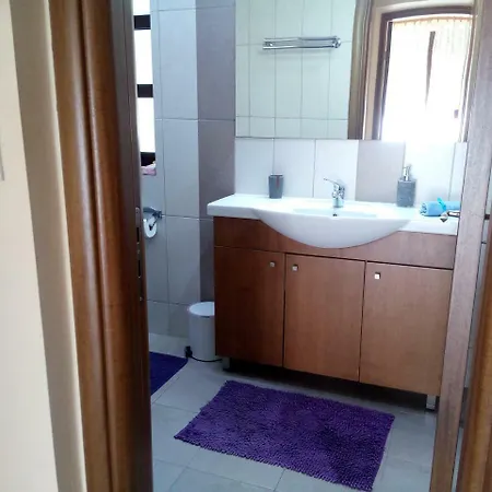 Park House -beside The Medieval Town Of Rhodes-free Parking Apartment