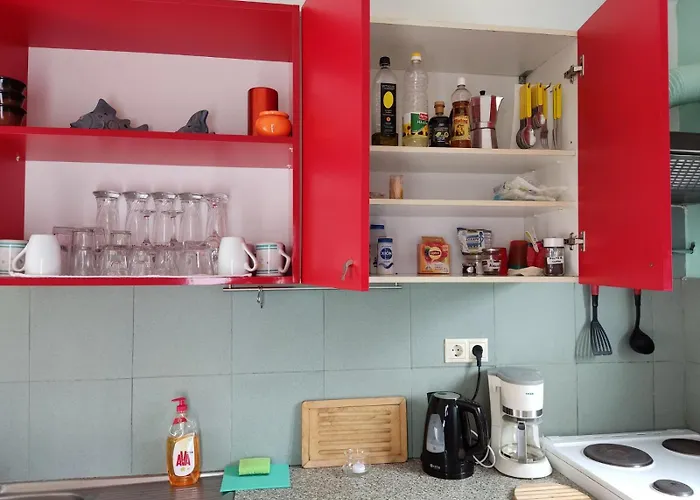 Park House -beside The Medieval Town Of Rhodes-free Parking *