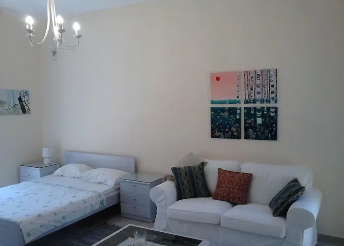 Apartment Park House -beside The Medieval Town Of Rhodes-free Parking Rhodes City