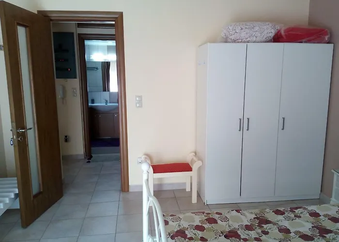 Park House -beside The Medieval Town Of Rhodes-free Parking * Rhodes City