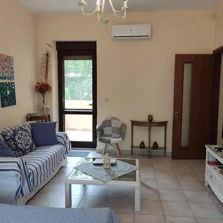 Apartamento Park House -beside The Medieval Town Of Rhodes-free Parking Rhodes City
