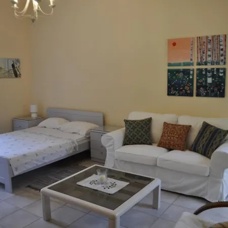Apartamento Park House -beside The Medieval Town Of Rhodes-free Parking Rhodes City