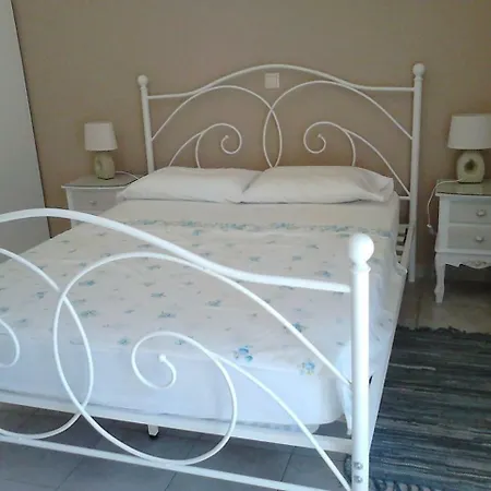 Park House -beside The Medieval Town Of Rhodes-free Parking * Rhodes City